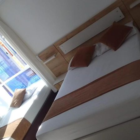 Hotel Gutier ริโอเนโกร ภายนอก รูปภาพ